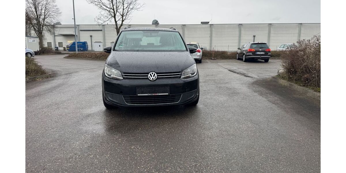 VW Touran 221.000 km 2.750 &euro; Erbach 89155