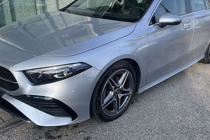 Mercedes-Benz A 200 17.946 km 31.900 &euro; Günzburg 89312