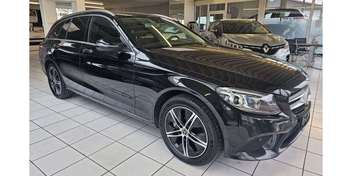 Mercedes-Benz C 220 185.000 km 18.990 &euro; Berghülen 89180