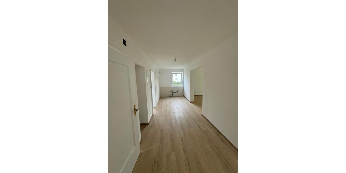 Etagenwohnung Günzburg - 3 Zimmer, 78 m&sup2;, 1.100&euro; | Angebot:25990589