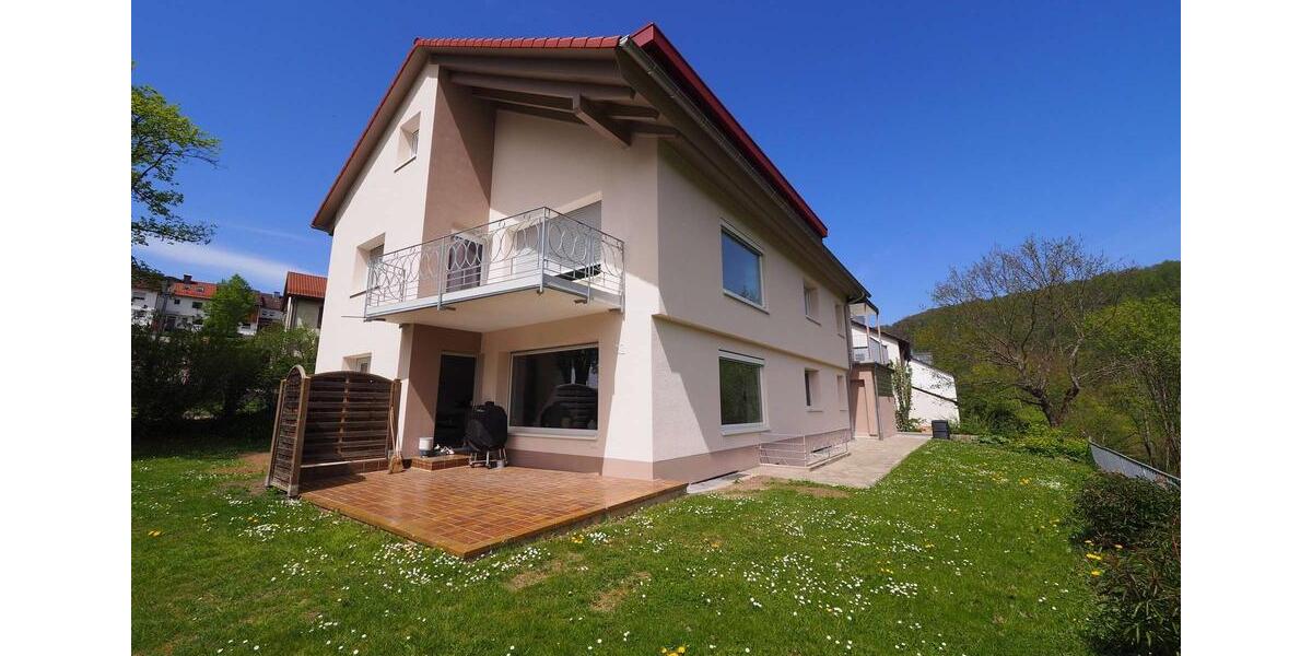 Maisonettenwohnung Blaubeuren - 6.5 Zimmer, 187 m&sup2;, 2.000&euro; | Angebot:24625254