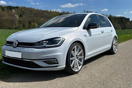 VW Golf 88.500 km 15.950 &euro; Illertissen 89257