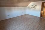 Maisonettenwohnung Neuburg an der Kammel - 3 Zimmer, 125 m&sup2;, 900&euro; | Angebot:25395618