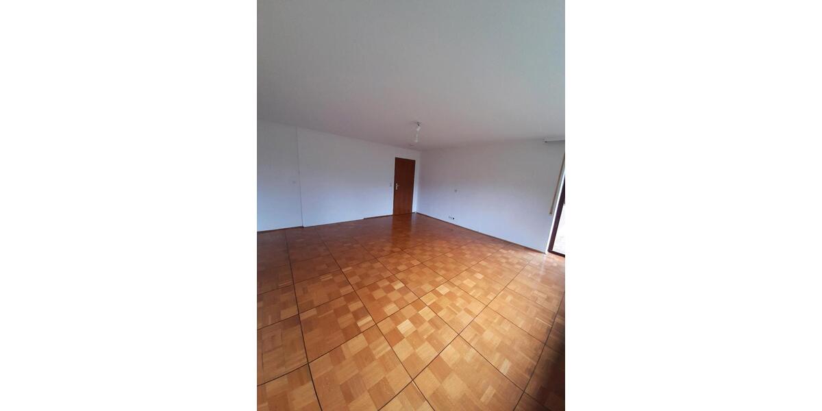 Erdgeschoßwohnung Achstetten - 4 Zimmer, 104 m&sup2;, 1.180&euro; | Angebot:25547147