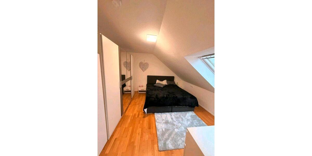 Dachgeschoßwohnung Neu-Ulm Ludwigsfeld - 2 Zimmer, 54 m&sup2;, 242.000&euro; | Angebot:26199151