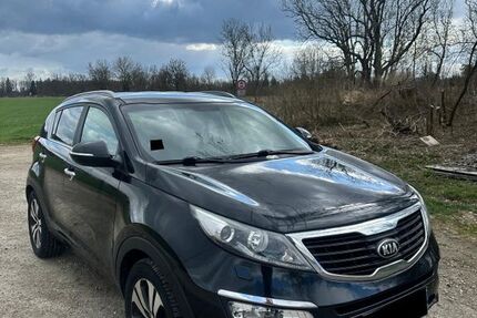 Kia Sportage 196.000 km 8.700 &euro; Altenstadt a. d. Iller 89281