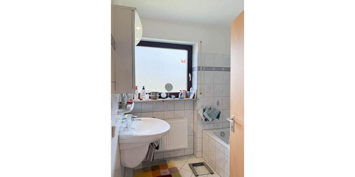 Etagenwohnung Ulm Jungingen - 3 Zimmer, 97 m&sup2;, 1.115&euro; | Angebot:25738669