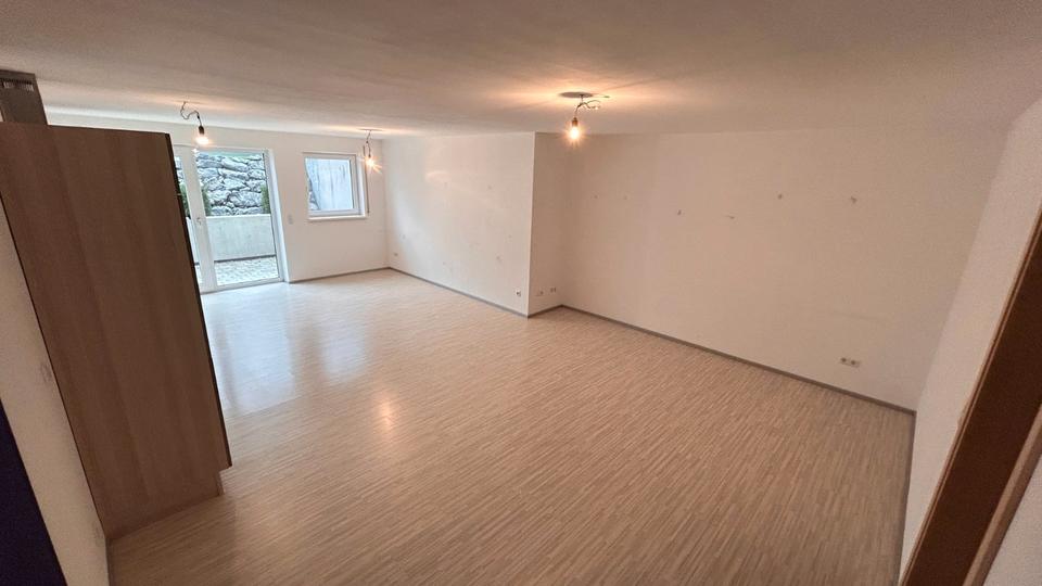 Etagenwohnung Ulm Donautal - 2 Zimmer, 62 m&sup2;, 790&euro; | Angebot:26375256