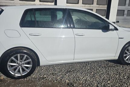 VW Golf 103.000 km 11.299 &euro; Dornstadt 89160