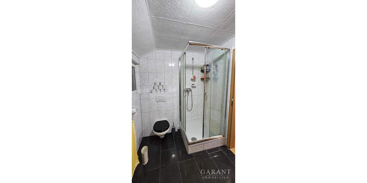 Mehrfamilienhaus, Wohnhaus Vöhringen - 9 Zimmer, 224 m&sup2;, 480.000&euro; | Angebot:25707708