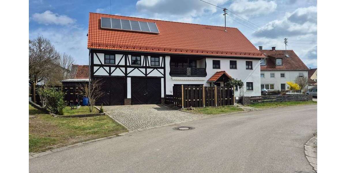 Einfamilienhaus Oberroth - 8 Zimmer, 244 m&sup2;, 449.500&euro; | Angebot:22891243