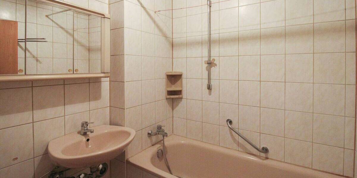 Etagenwohnung Blaubeuren - 3 Zimmer, 67 m&sup2;, 179.000&euro; | Angebot:26157491