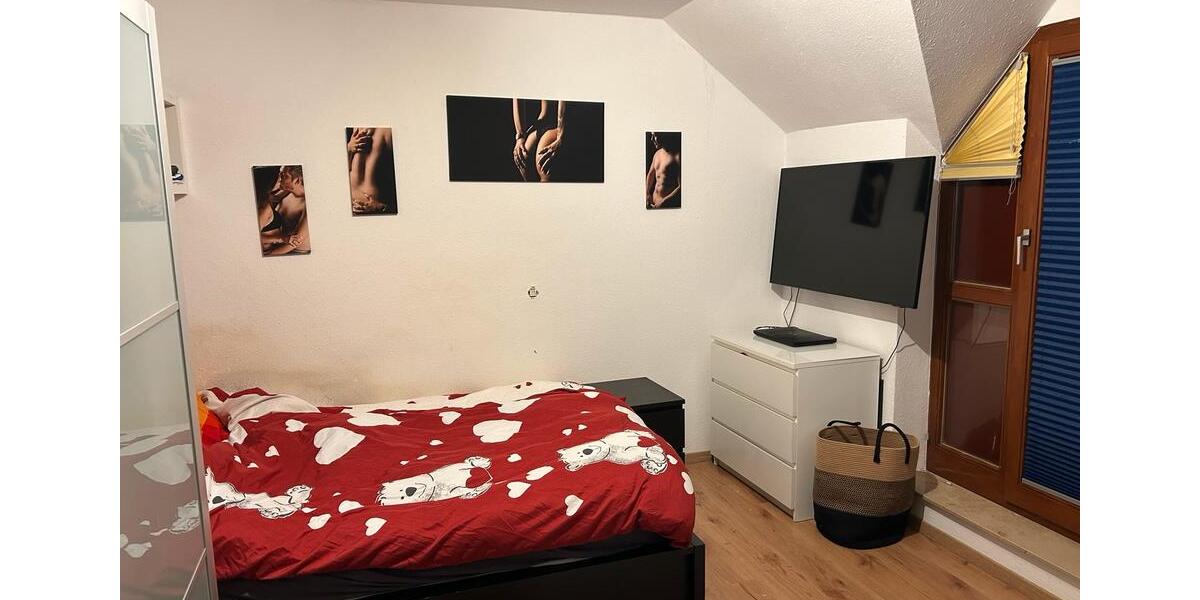 Dachgeschoßwohnung Senden - 3.5 Zimmer, 84 m&sup2;, 300.000&euro; | Angebot:25866801