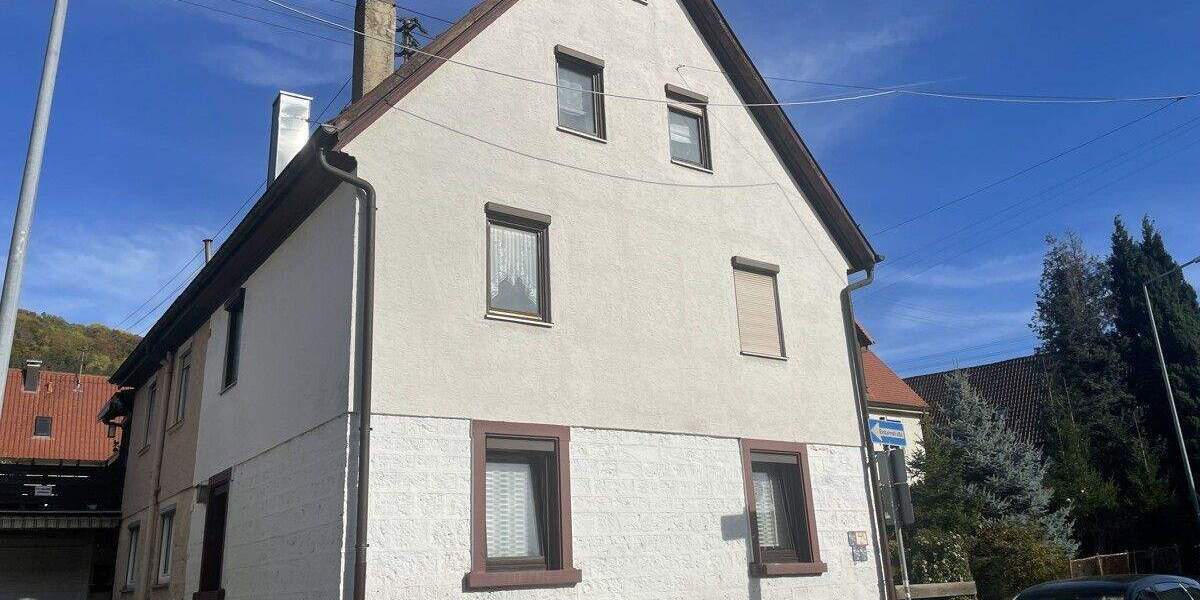 Doppelhaushälfte Geislingen an der Steige Geislingen - 6 Zimmer, 161 m&sup2;, 229.000&euro; | Angebot:25744354