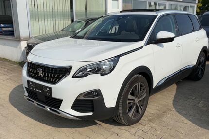 Peugeot 5008 116.000 km 16.990 &euro; Ulm-Jungingen 89081