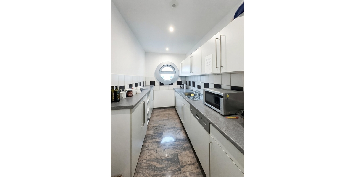 Modern und repräsentativ – Büroräume in UlmWest - provisionsfrei - Gewerbeobjekt Ulm Weststadt | Angebot:24878580