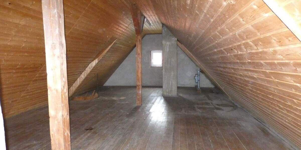 Mehrfamilienhaus, Wohnhaus Asselfingen - 8 Zimmer, 187 m&sup2;, 450.000&euro; | Angebot:25747329