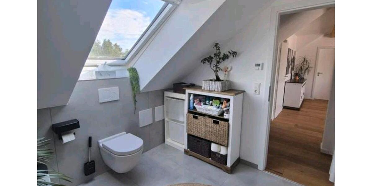 Dachgeschoßwohnung Illertissen - 3 Zimmer, 81 m&sup2;, 351.000&euro; | Angebot:26153382