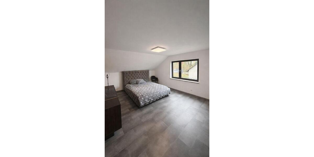 Dachgeschoßwohnung Erbach - 3 Zimmer, 85 m&sup2;, 1.000&euro; | Angebot:26034148