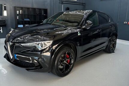 Alfa Romeo Stelvio 147.000 km 33.900 &euro; Günzburg 89312