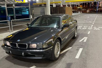 BMW 740 199.999 km 20.000 &euro; Erbach 89155