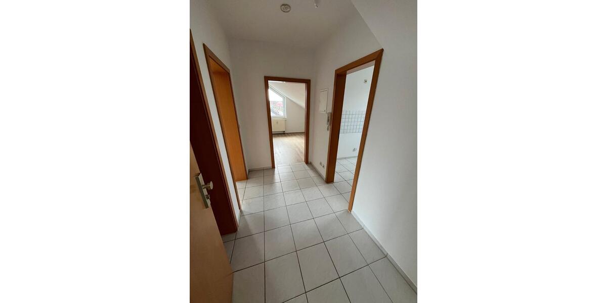 Dachgeschoßwohnung Erbach - 2 Zimmer, 55 m&sup2;, 235.000&euro; | Angebot:26024344