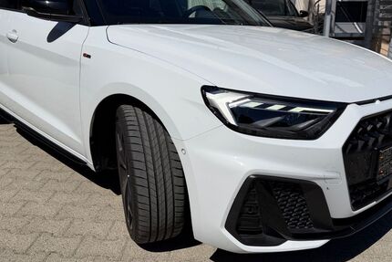 Audi A1 7.995 km 34.510 &euro; Ulm 89079