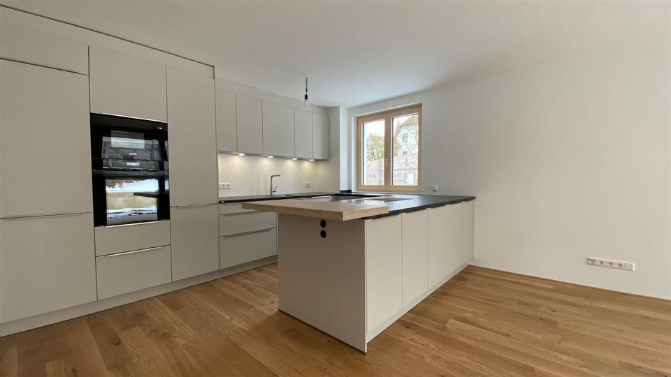 Etagenwohnung Ulm Söflingen - 3 Zimmer, 96 m&sup2;, 2.200&euro; | Angebot:24764548