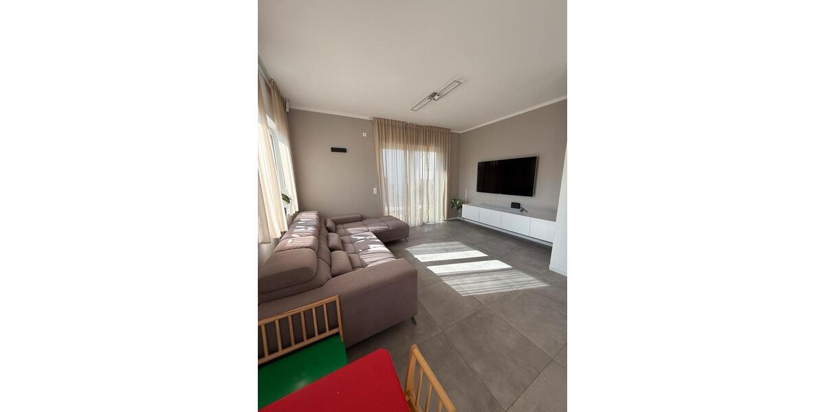 Einfamilienhaus Ballendorf - 7 Zimmer, 254 m&sup2;, 680.000&euro; | Angebot:26277891