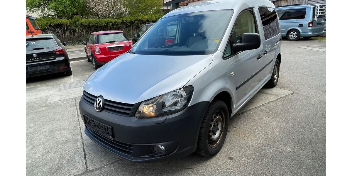 VW Caddy 125.000 km 7.940 &euro; Ichenhausen-Hochwang 89335