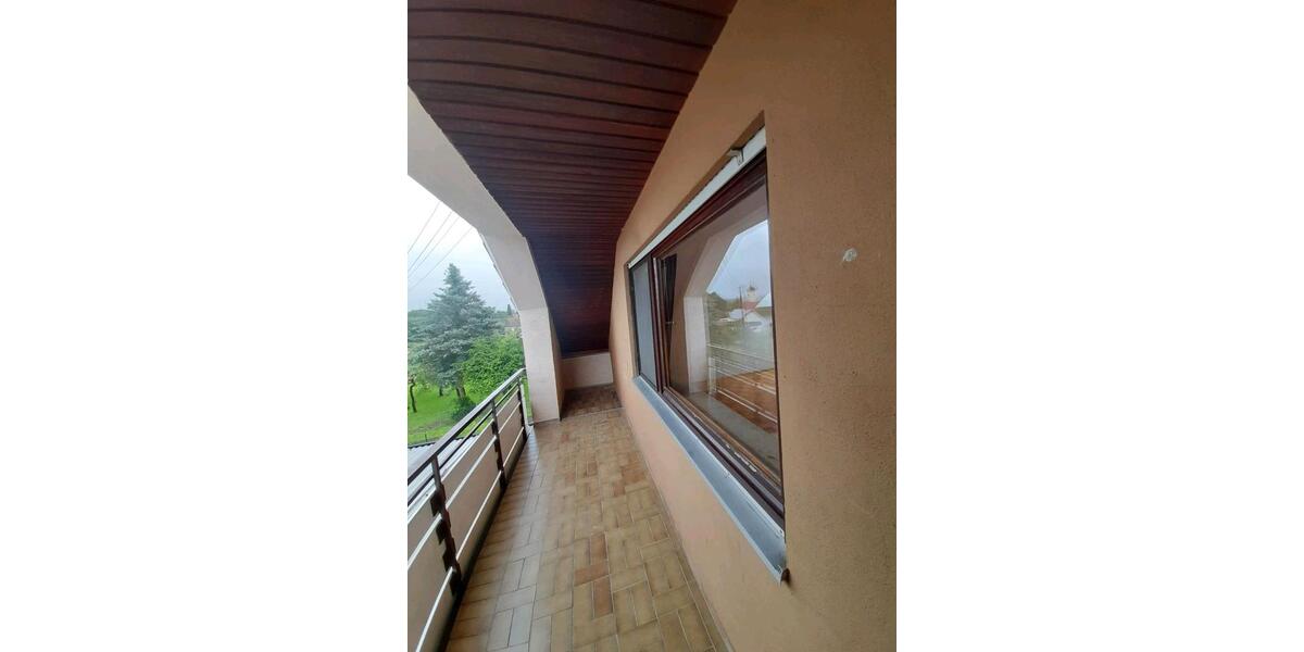 Dachgeschoßwohnung Achstetten - 4 Zimmer, 80 m&sup2;, 1.100&euro; | Angebot:25547162