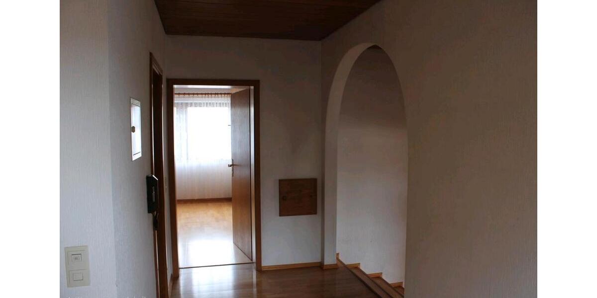 Mehrfamilienhaus, Wohnhaus Ulm Söflingen - 4 Zimmer, 164 m&sup2;, 1.550&euro; | Angebot:25805269