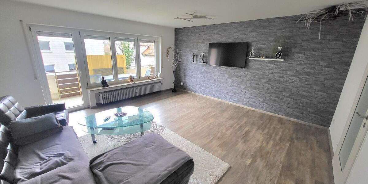 Etagenwohnung Neu-Ulm Pfuhl - 3 Zimmer, 86 m&sup2;, 330.000&euro; | Angebot:25664454