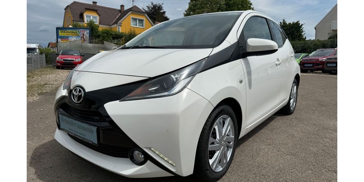 Toyota Aygo (X) 39.000 km 8.990 &euro; Ichenhausen 89335