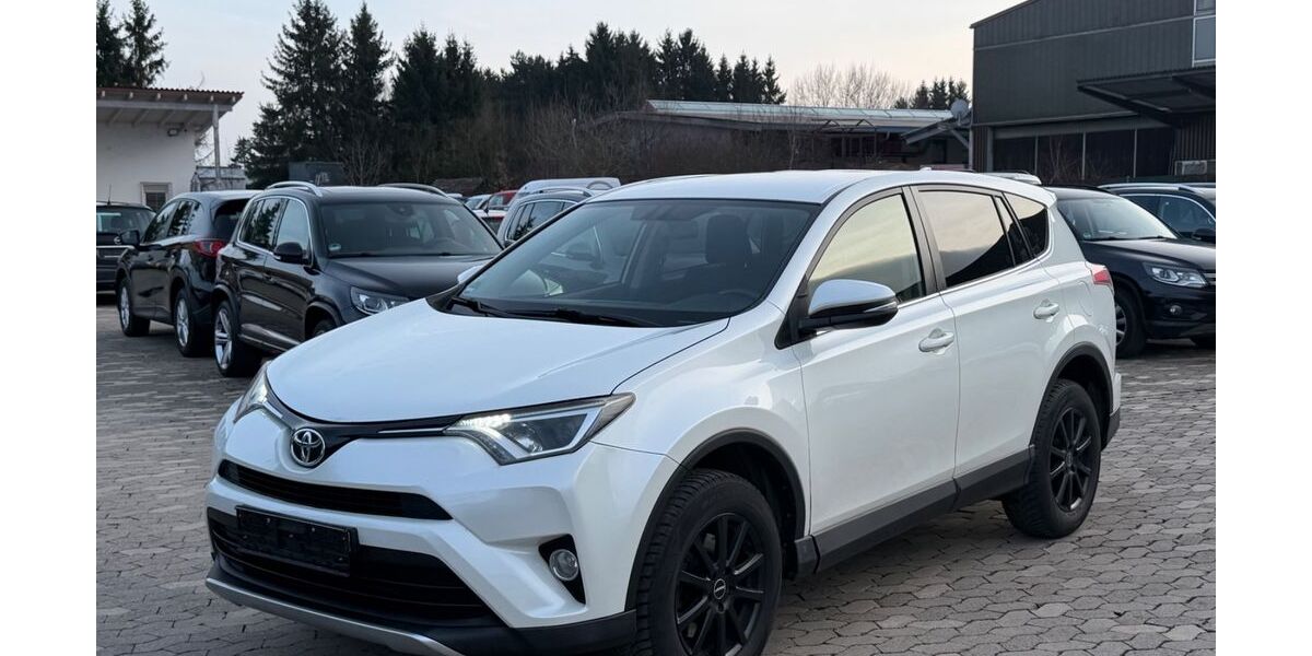 Toyota RAV 4 255.000 km 10.500 &euro; Erbach bei Ulm 89155