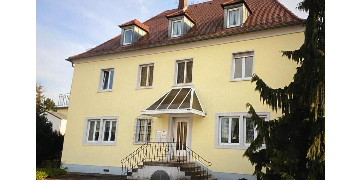 Dachgeschoßwohnung Ulm Obertalfingen - 4 Zimmer, 100 m&sup2;, 1.250&euro; | Angebot:26034135