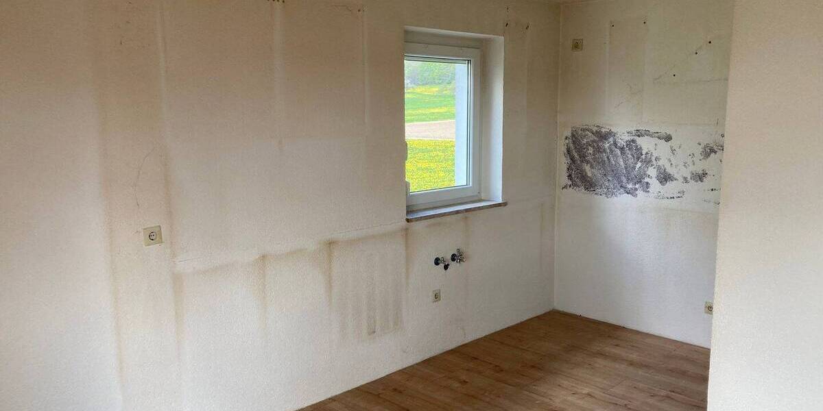 Etagenwohnung Unterroth - 4 Zimmer, 105 m&sup2;, 750&euro; | Angebot:26274080