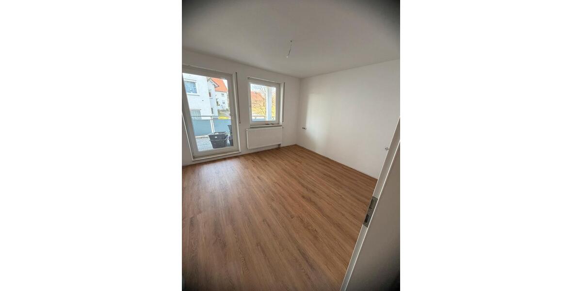 Etagenwohnung Ehingen (Donau) - 3 Zimmer, 78 m&sup2;, 900&euro; | Angebot:25794090