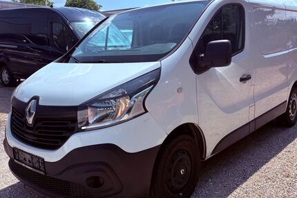 Renault Trafic 189.000 km 7.490 &euro; Ulm-Jungingen 89081