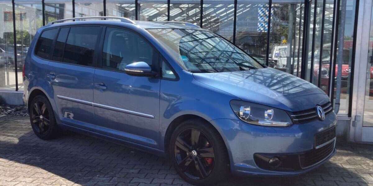 VW Touran 308.000 km 8.980 &euro; Neu-Ulm 89231
