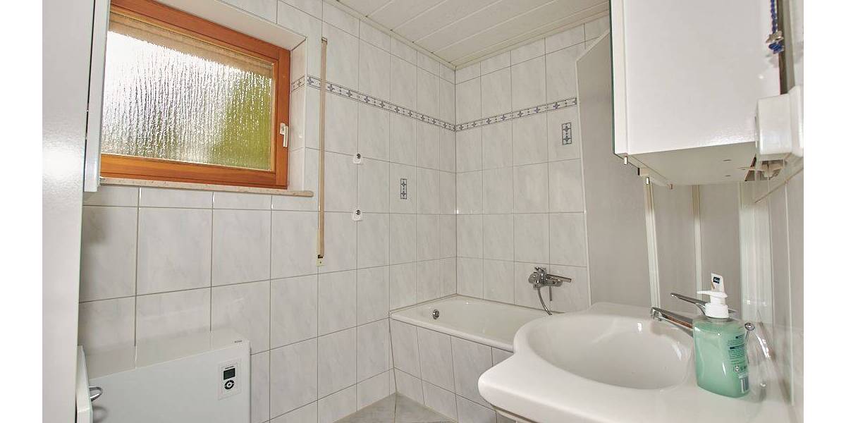 Einfamilienhaus Schelklingen Ingstetten - 6 Zimmer, 143 m&sup2;, 780&euro; | Angebot:26204707