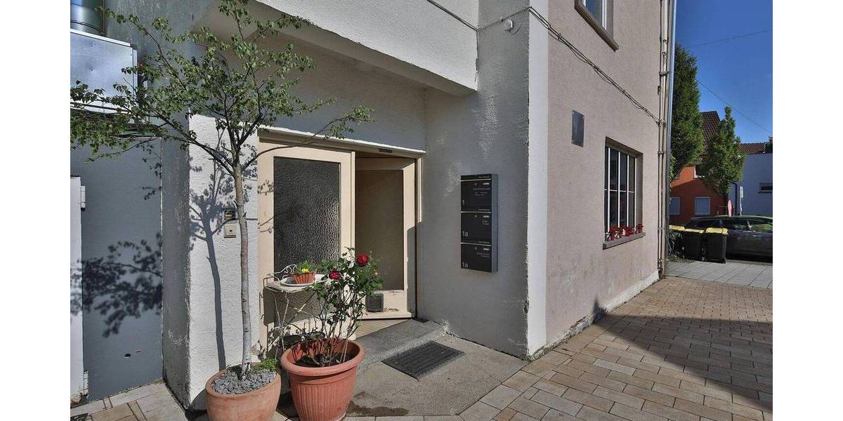 Etagenwohnung Vöhringen - 3 Zimmer, 75 m&sup2;, 220.000&euro; | Angebot:25996576