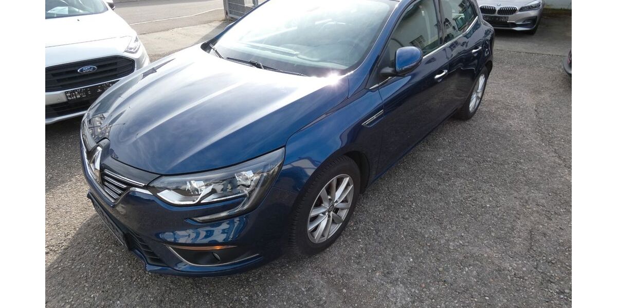Renault Megane 123.000 km 8.990 &euro; Neu-Ulm 89231