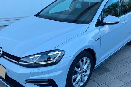 VW Golf 97.500 km 16.900 &euro; Ulm-Wiblingen 89079