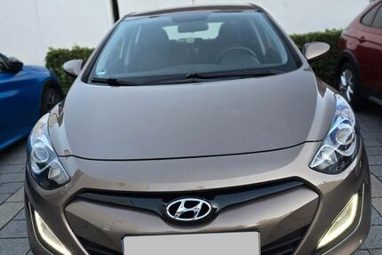 Hyundai i30 121.000 km 6.800 &euro; Dietenheim 89165