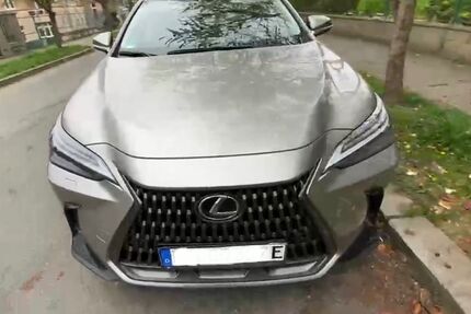 Lexus NX 450h 16.500 km 41.900 &euro; Sontheim/Brenz 89567