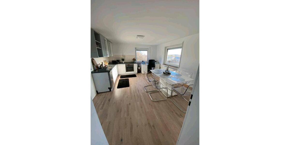 Einfamilienhaus Langenau - 8 Zimmer, 320 m&sup2;, 820.000&euro; | Angebot:25635657
