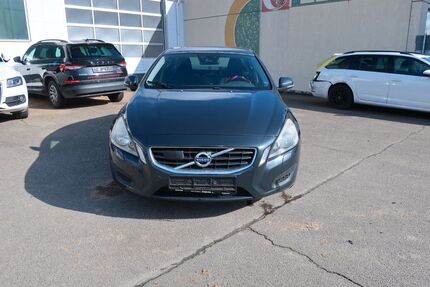 Volvo S60 157.456 km 5.950 &euro; Laupheim 88471
