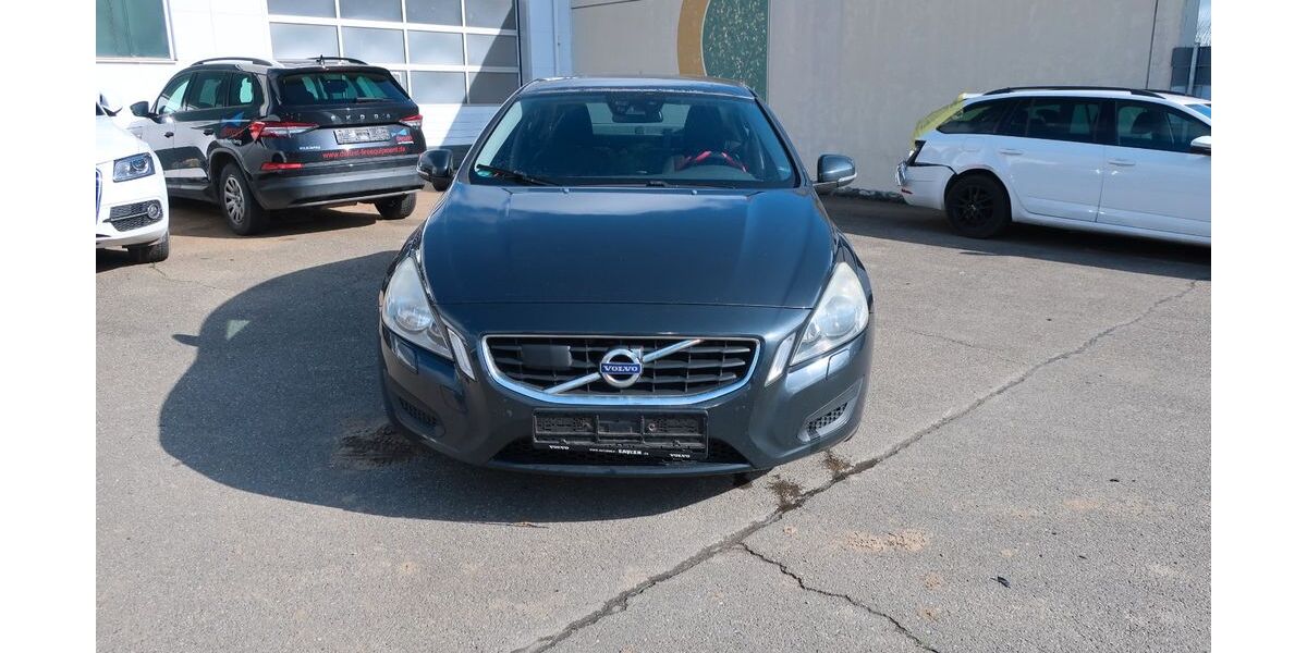 Volvo S60 157.456 km 5.950 &euro; Laupheim 88471