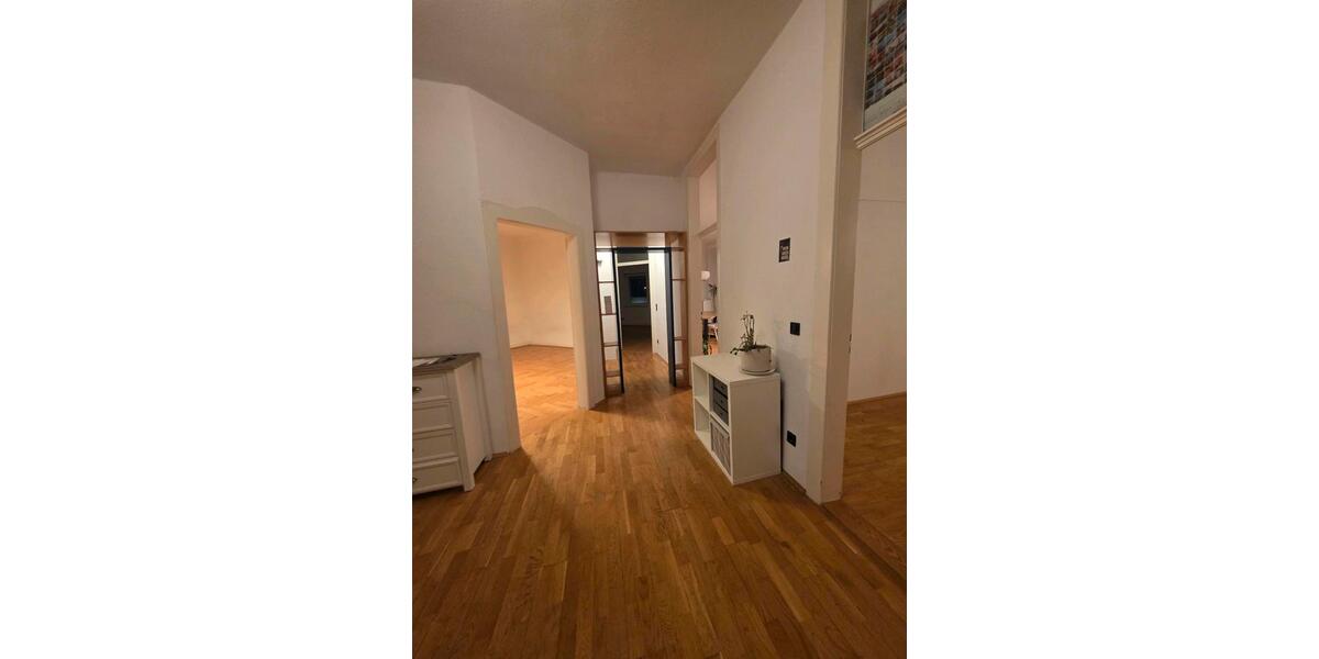 Etagenwohnung Ulm Söflingen - 5 Zimmer, 150 m&sup2;, 450&euro; | Angebot:25294011